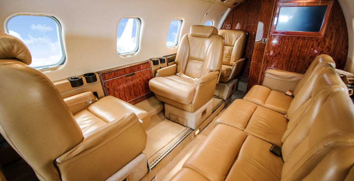 jet aziendale Bombardier Learjet 55